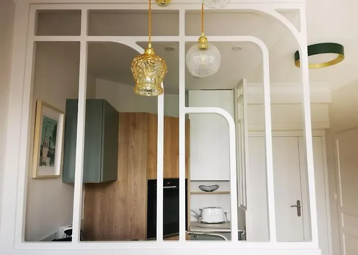 Magnifique Hyper Centre Graslin * نانت